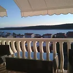 Apartments4u - Otok Rab