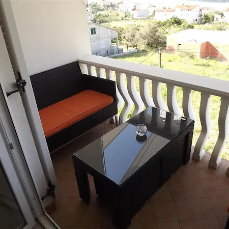 Apartament Apartments4u - Otok Rab