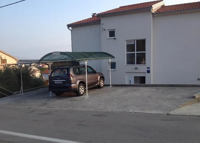 Apartments4u - Otok Rab