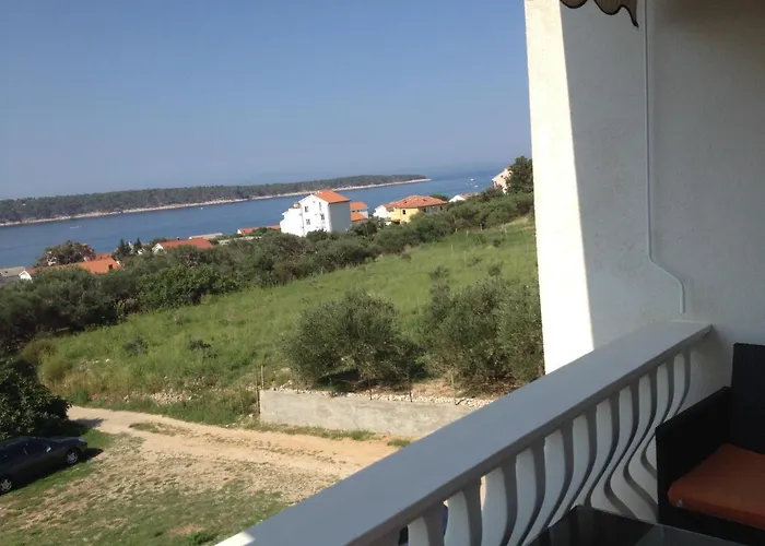 公寓 Apartments4u - Otok Rab