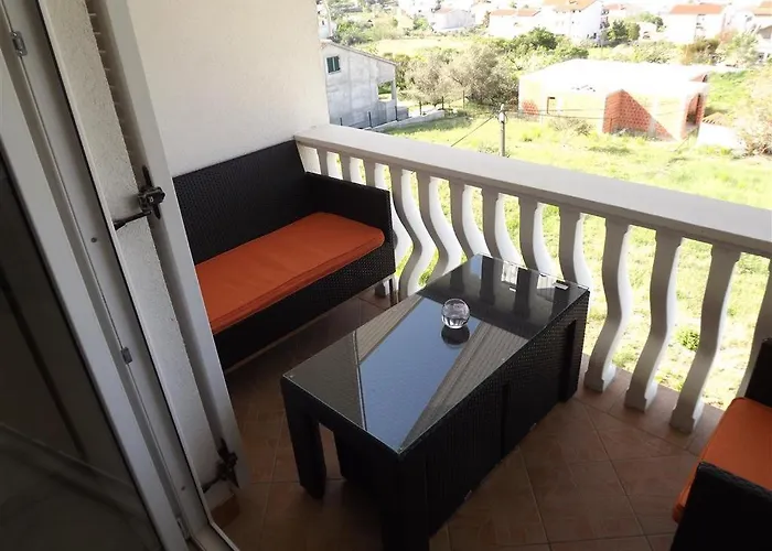 شقة Apartments4u - Otok Rab